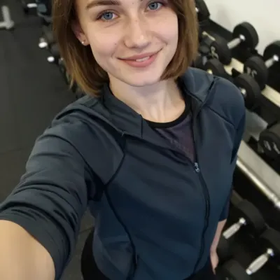 Виктория, 27